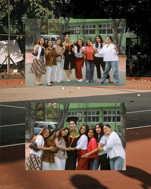 Kolase foto kelompok wisudawati di lapangan kampus